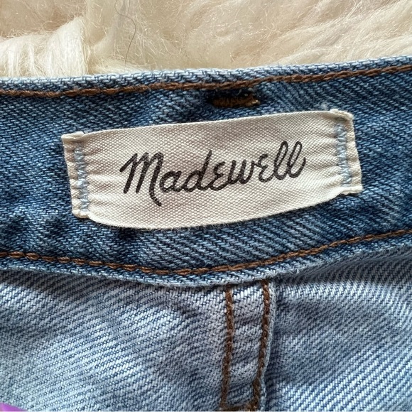 Madewell Mom Jean Shorts - Picture 2 of 5